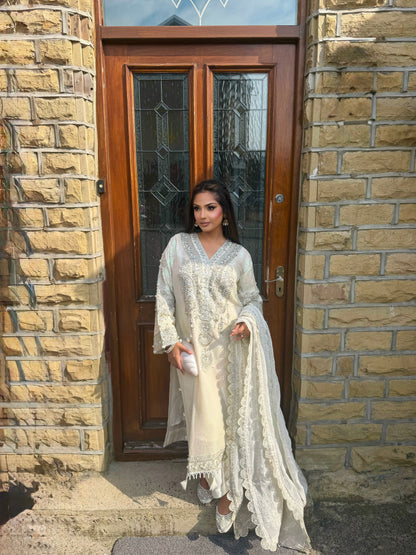 WHITE SEQUIN LONG KAMEEZ 3 PIECE SUIT