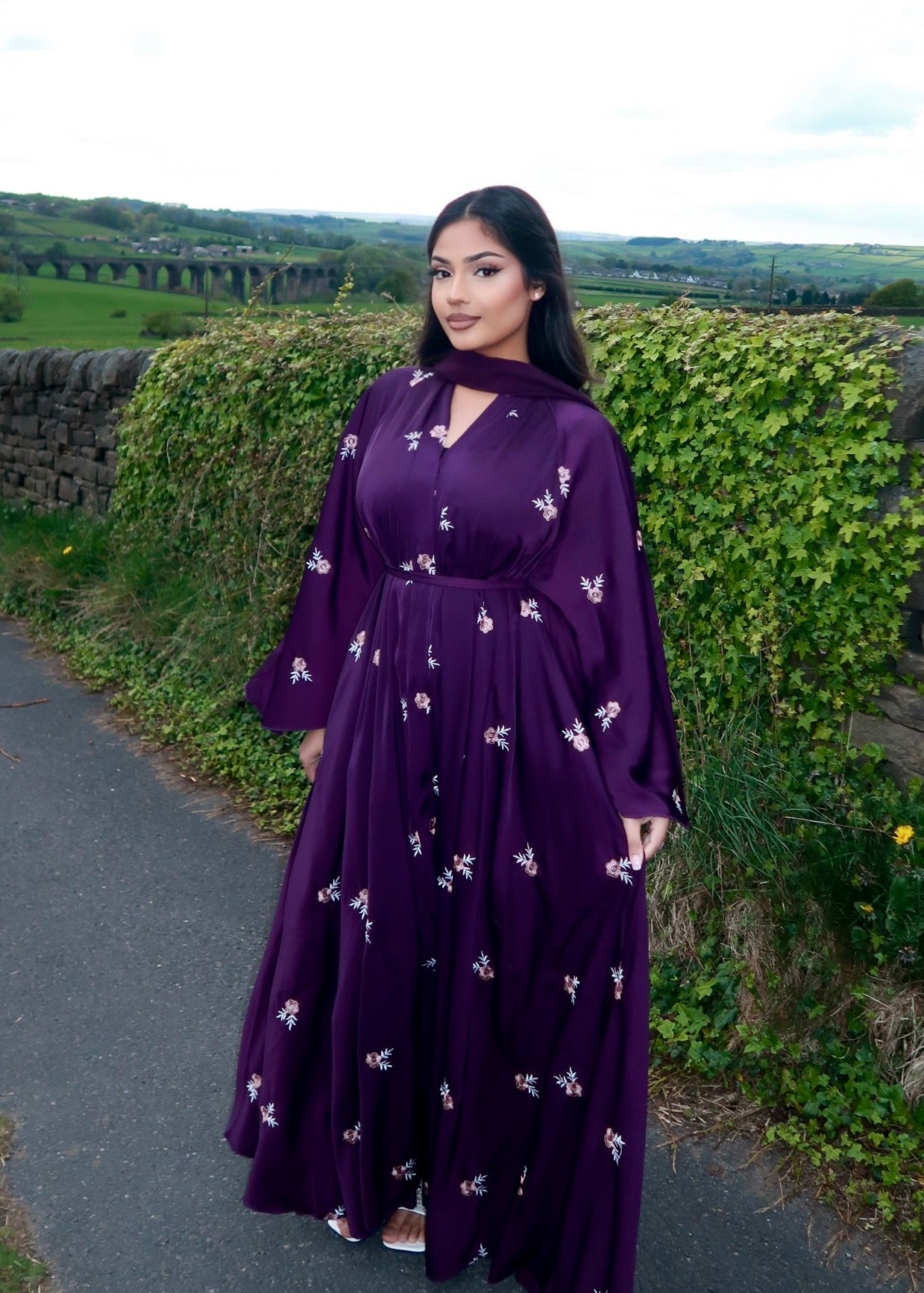 Jasmine Floral Abaya (Pre Order Only)