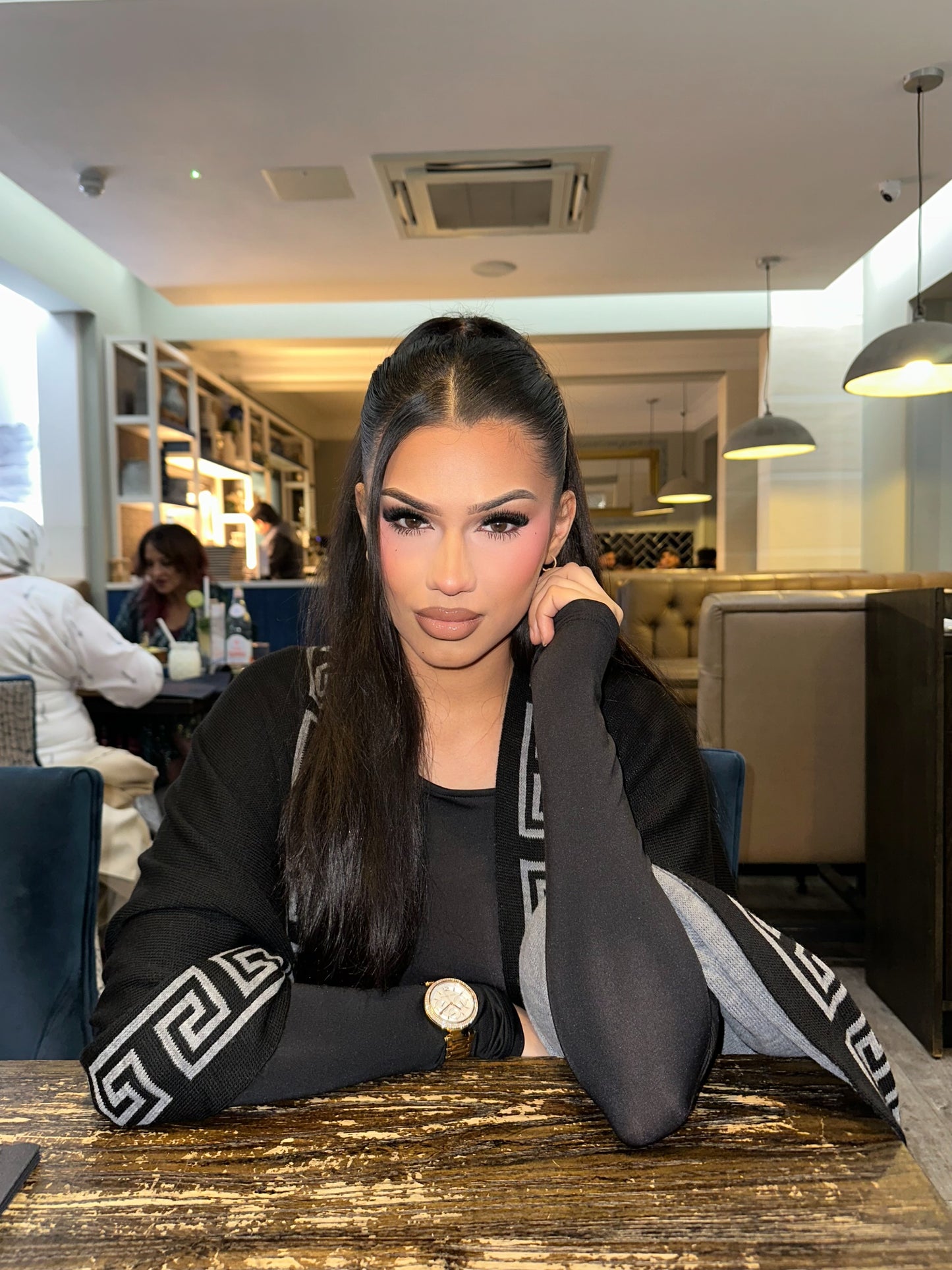 REVERSIBLE IMAAN PONCHO