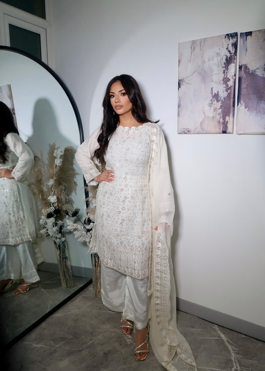 LAILA IVORY WHITE CHIFFON 3 PIECE SUIT