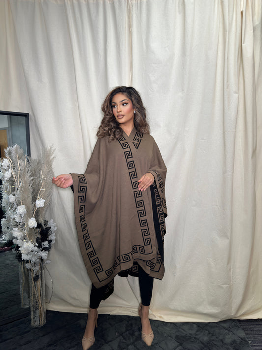 REVERSIBLE IMAAN PONCHO