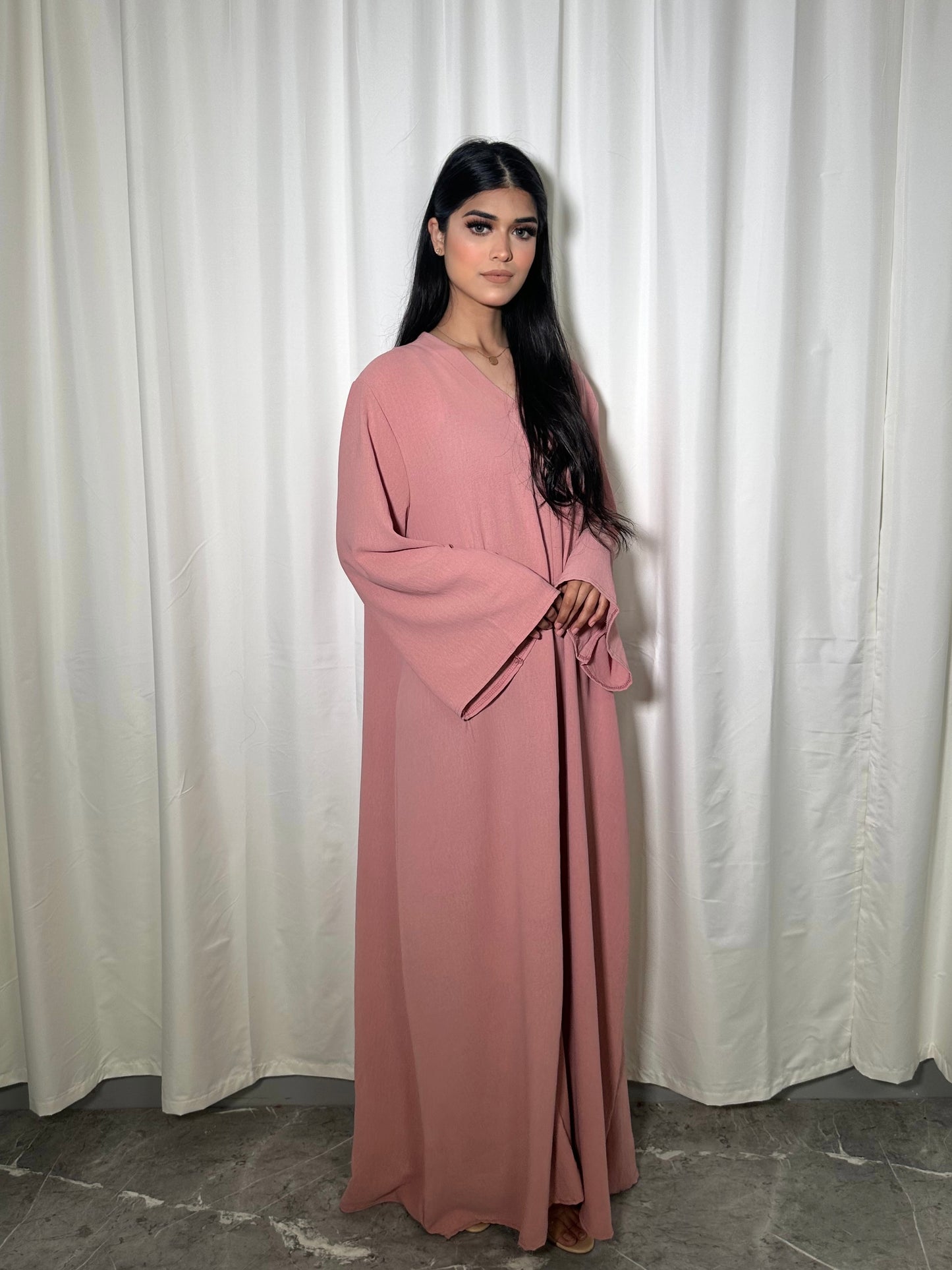 LINEN V NECK ABAYA