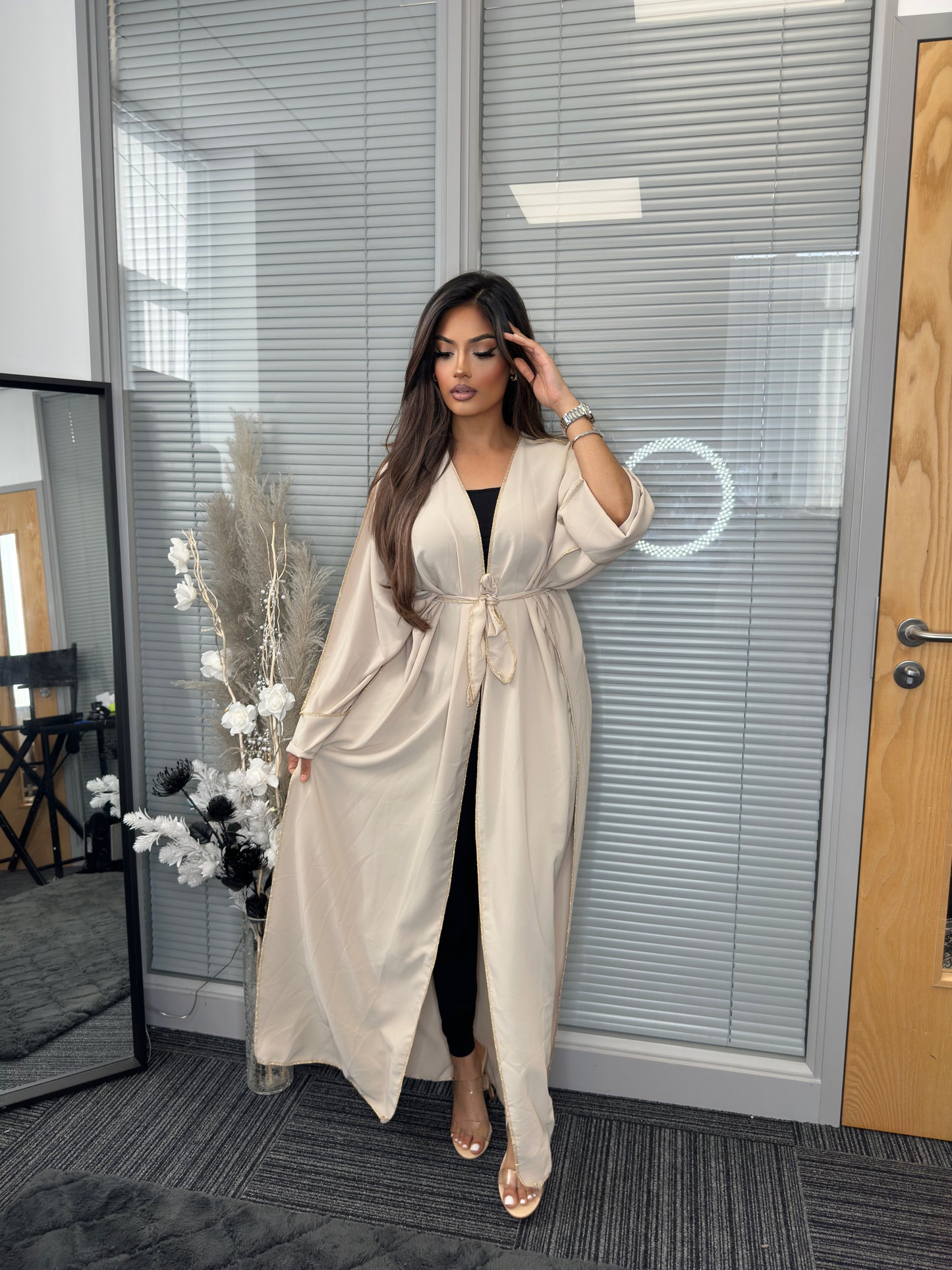 GLITTER TRIM ABAYA